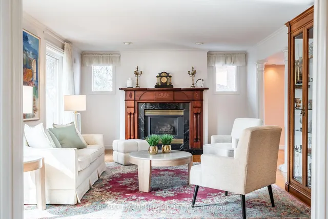 Additional image 11 of 887 MONTGOMERY Dr