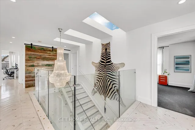 Additional image 4 of 564 Brock Crt