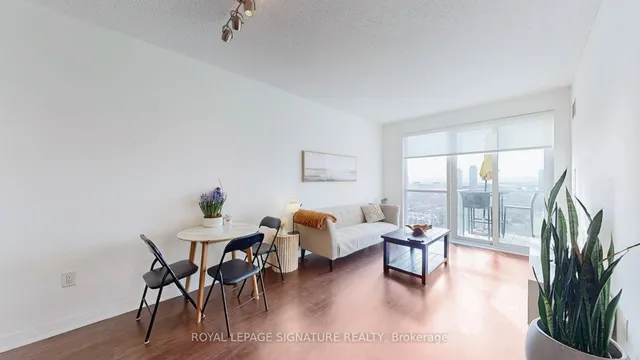 Additional image 11 of 25 Cole St Unit 1906