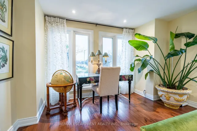 Additional image 7 of 91 Edgewater Dr