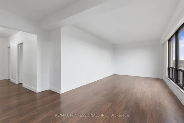 Additional image 11 of 740 Eglinton Ave Unit 404