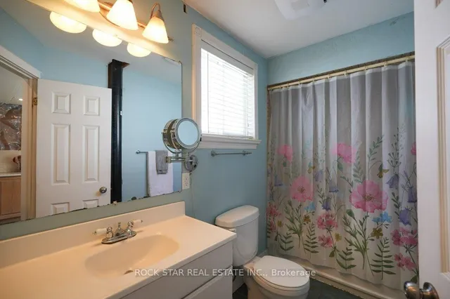 Additional image 16 of 405 Upper Wentworth St