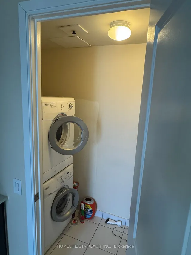 Additional image 16 of 560 Front St Unit 1027