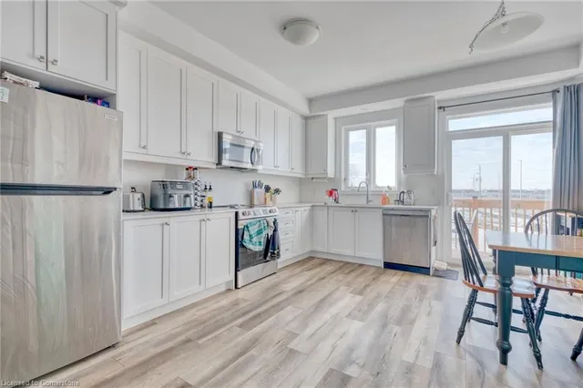 Additional image 9 of 61 Soho St Unit 46