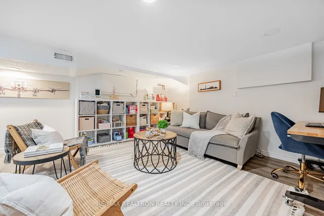 Additional image 27 of 40 Ellsworth Ave