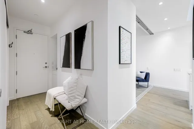 Additional image 3 of 383 Sorauren Ave Unit 802