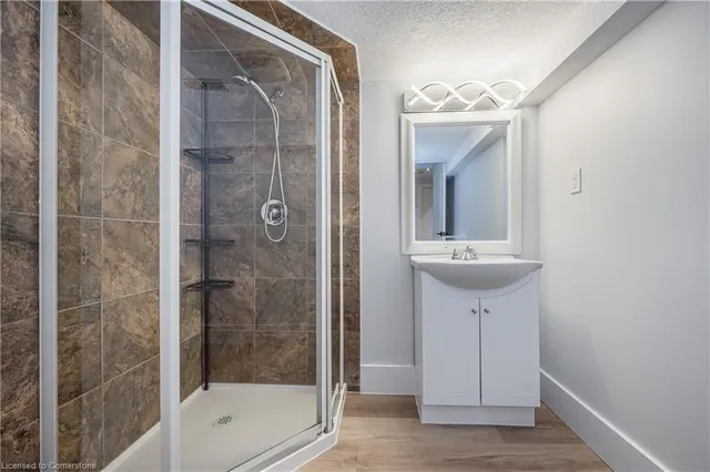 Additional image 26 of 125 Steepleridge St