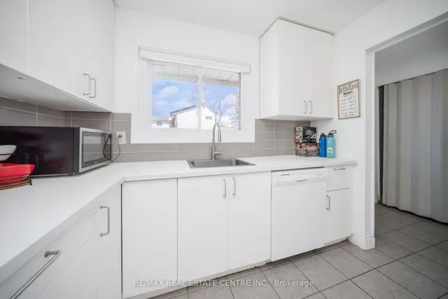 Additional image 25 of 24 Jackman Dr