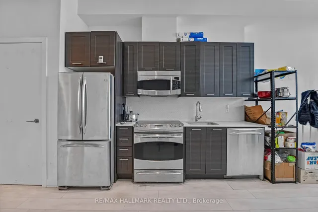 Additional image 7 of 169 Fort York Blvd Unit 913