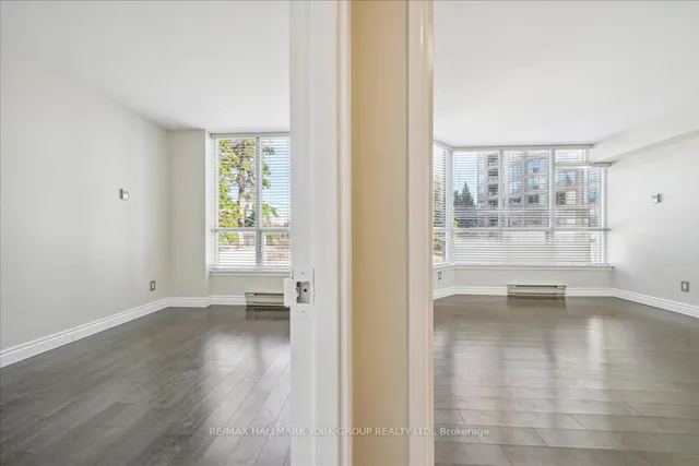 Additional image 21 of 10 Guildwood Pkwy Unit 219B