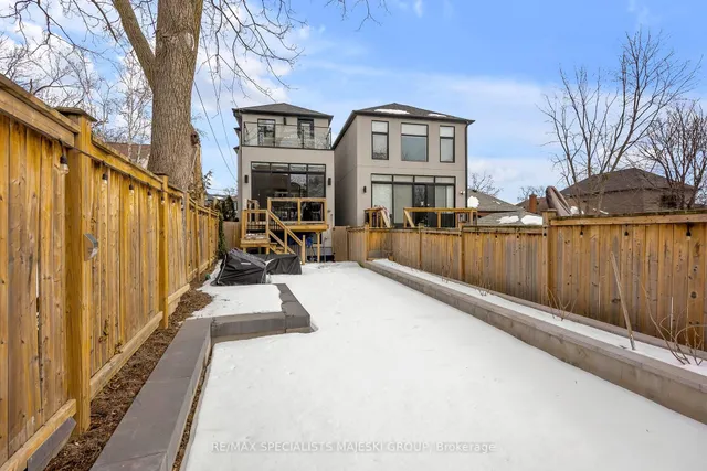 Additional image 39 of 212b Queens Ave