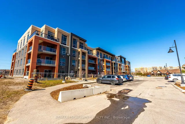 Additional image 4 of 4040 UPPER MIDDLE Rd Unit 102