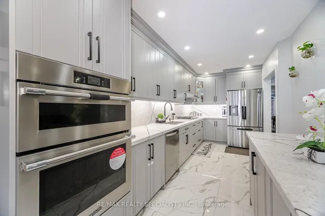 Additional image 9 of 4 Osgoode Dr