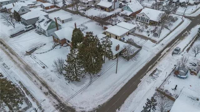 Additional image 31 of 190 Erindale Ave