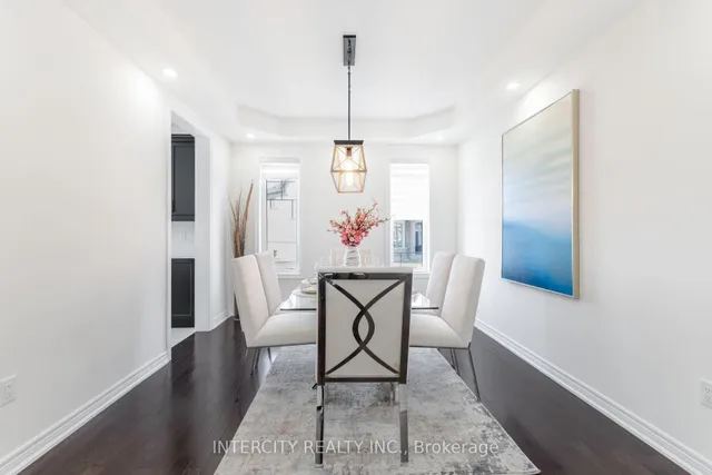 Additional image 6 of 28 Ezra Cres