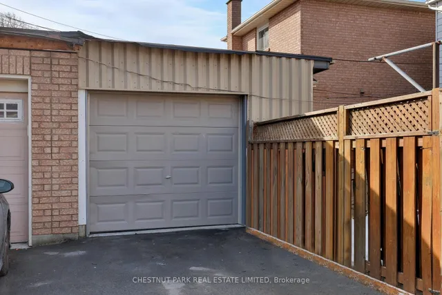 Additional image 24 of 163 Kane Ave