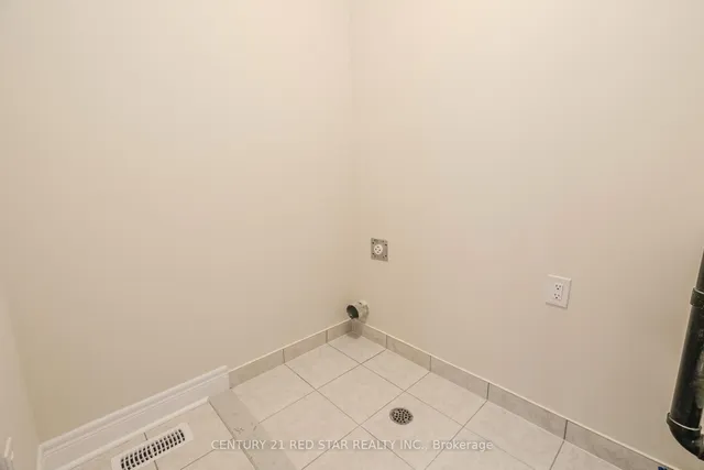 Additional image 7 of 34 Icon St