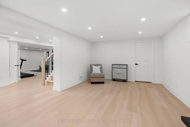 Additional image 39 of 2159 Belgrave Crt