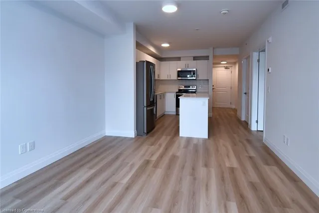 Additional image 7 of 153 Wilson St Unit 305