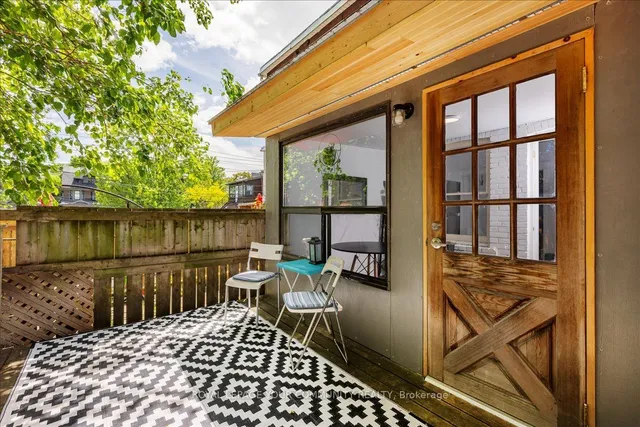 Additional image 27 of 917 Broadview Ave