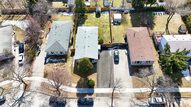 Additional image 29 of 17 Tillbrook Crt