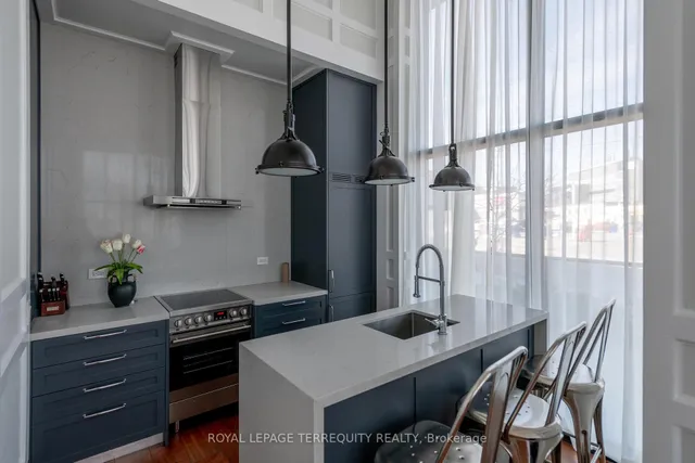 Additional image 35 of 25 Malcolm Rd Unit 501