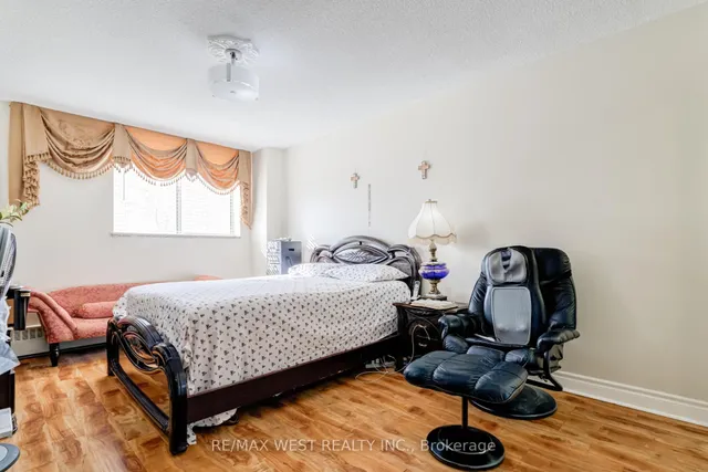 Additional image 18 of 320 Dixon Rd Unit 415