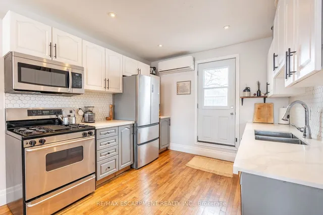 Additional image 6 of 71 Clyde St