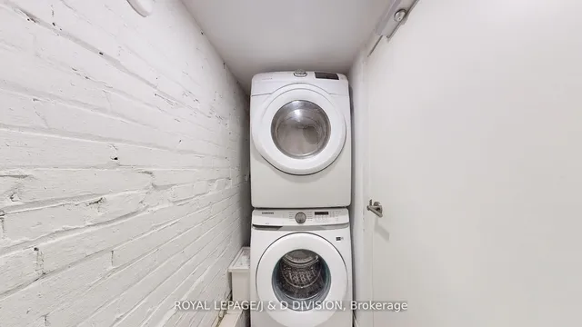 Additional image 22 of 38 Fielding Ave