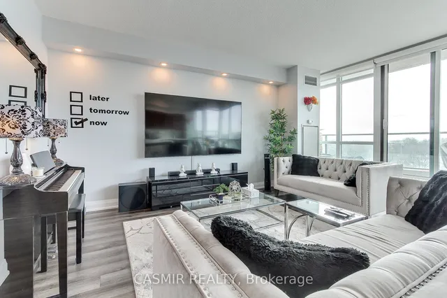 Additional image 21 of 215 FORT YORK Blvd Unit 707