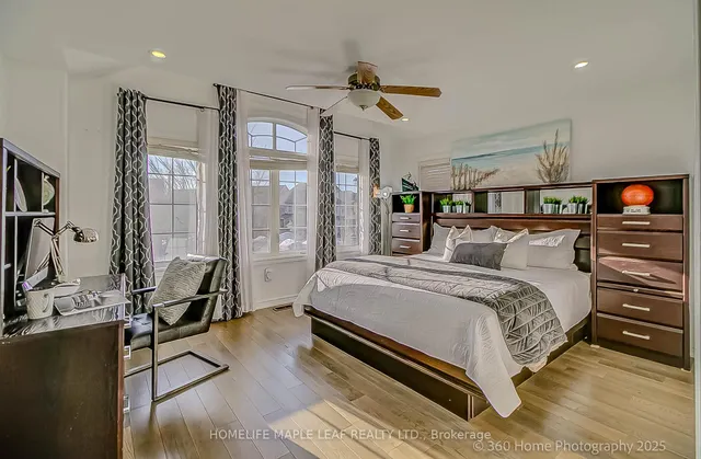 Additional image 34 of 174 Bayhampton Dr