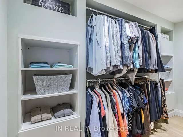 Additional image 32 of 27 Finchley Cres