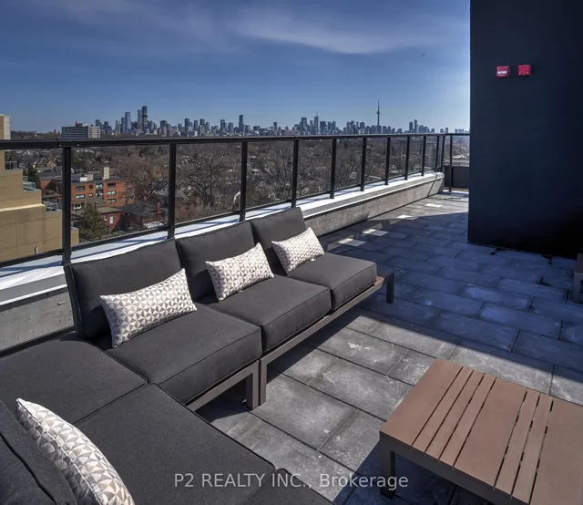 Additional image 19 of 863 St.Clair Ave Unit 301