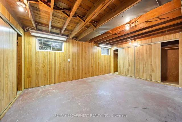 Additional image 38 of 3908 Bloor St