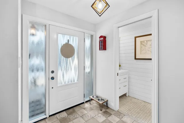 Additional image 2 of 684 Dynes Rd Unit 5