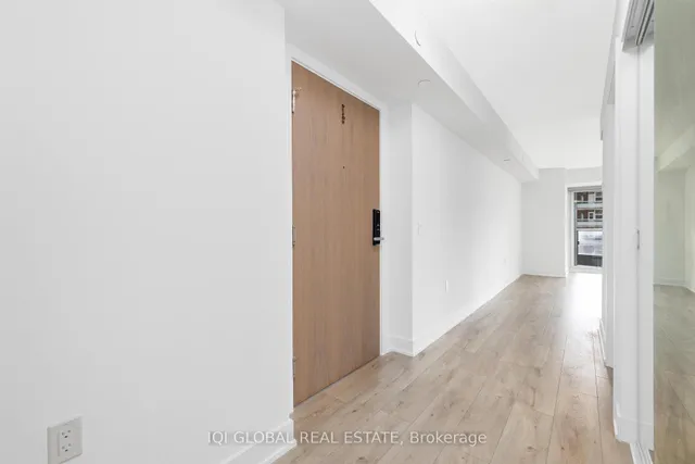 Additional image 11 of 585 Bloor St Unit 922