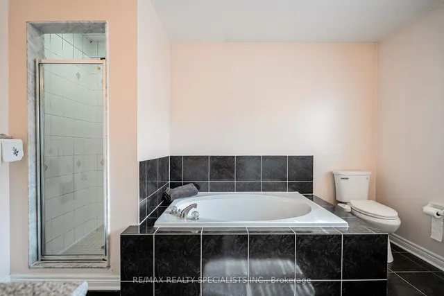 Additional image 24 of 19 Rushbrook Dr