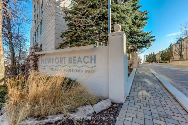 2111 Lake Shore Blvd Unit 912