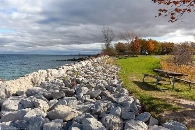 Additional image 33 of 48 Kingston Rd