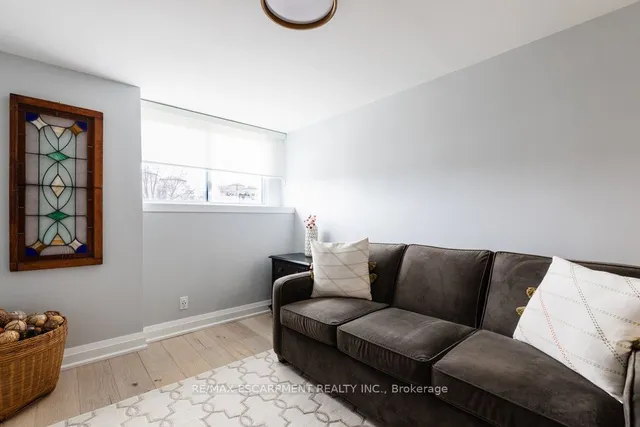 Additional image 23 of 50 MAIN St Unit 412