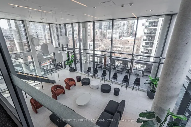 Additional image 35 of 81 Wellesley St Unit 1405