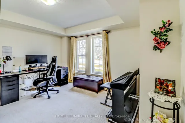 Additional image 3 of 135 GREENBRAE Crct