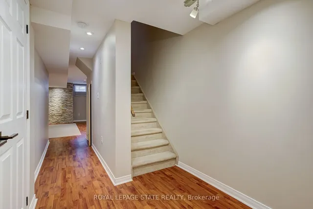 Additional image 30 of 50 Valridge Dr