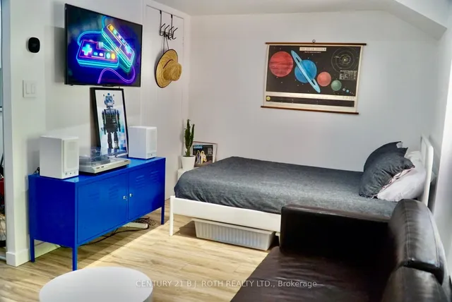 Additional image 19 of 415 Jarvis St Unit 115