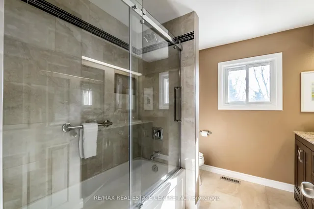 Additional image 27 of 684 Harrison Rd