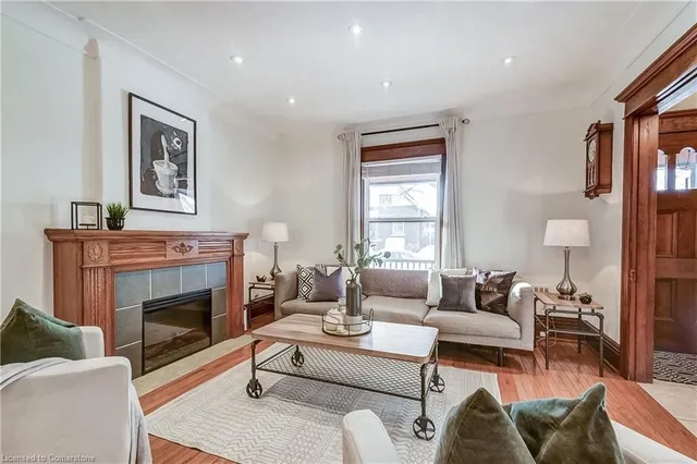 Additional image 6 of 29 East 21st St