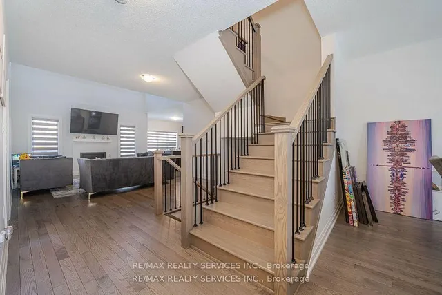 Additional image 22 of 63 Jazzberry Rd