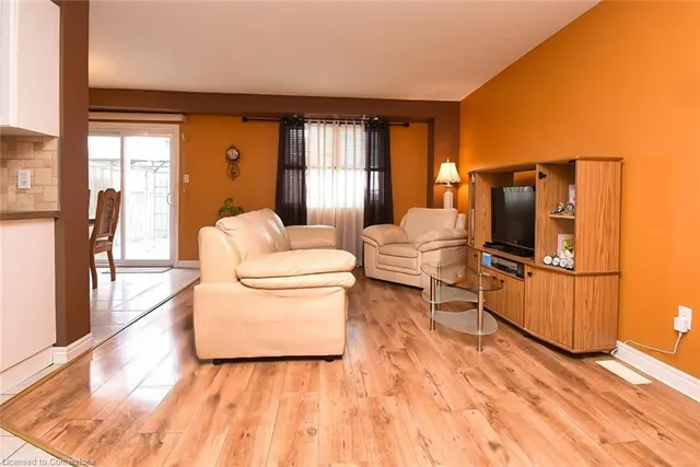 Additional image 11 of 11 Longview Dr