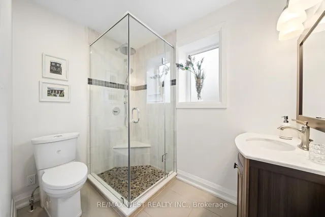 Additional image 10 of 714 Willard Ave