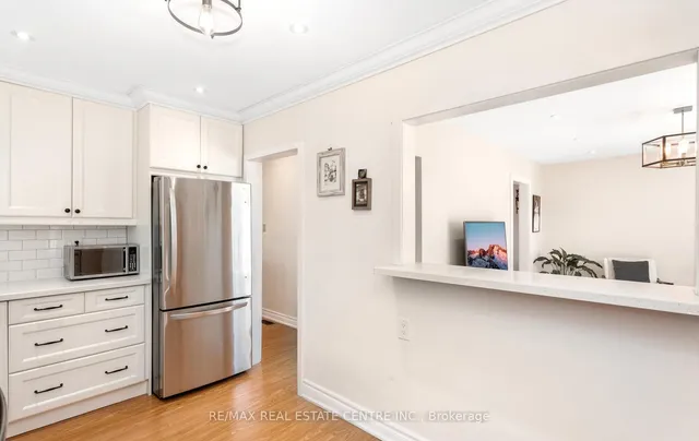 Additional image 15 of 32 Allenby Ave